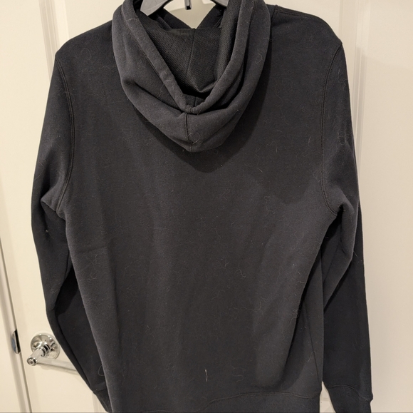 Men Under Armour Black Hoodie - Picture 2 of 3